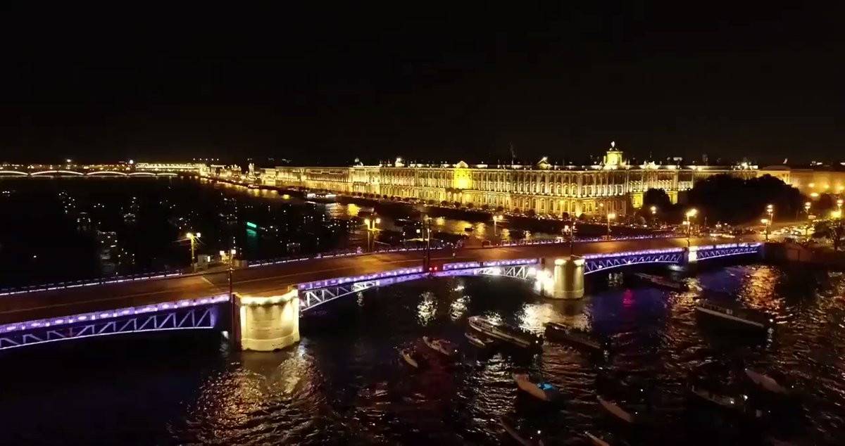 Разведены мосты все спят песни. Дворцовый мост в Санкт-Петербурге. Дворцовый мост ночью в Санкт-Петербурге. Троицкий мост в Санкт-Петербурге. Литейный мост разводные мосты Санкт-Петербурга.